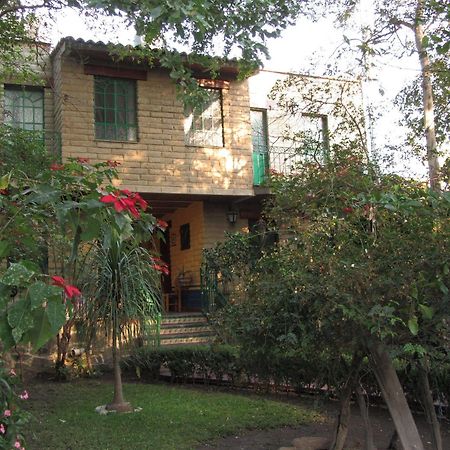 Bed and Breakfast Casa del Retoño Tlaquepaque Exterior foto