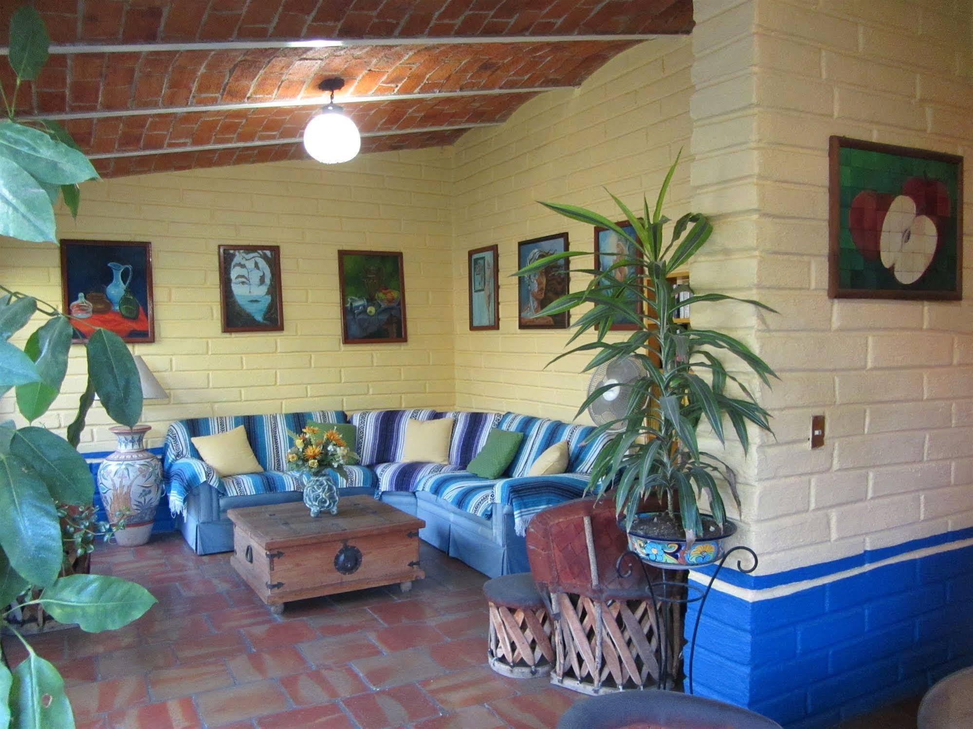 Bed and Breakfast Casa del Retoño Tlaquepaque Exterior foto